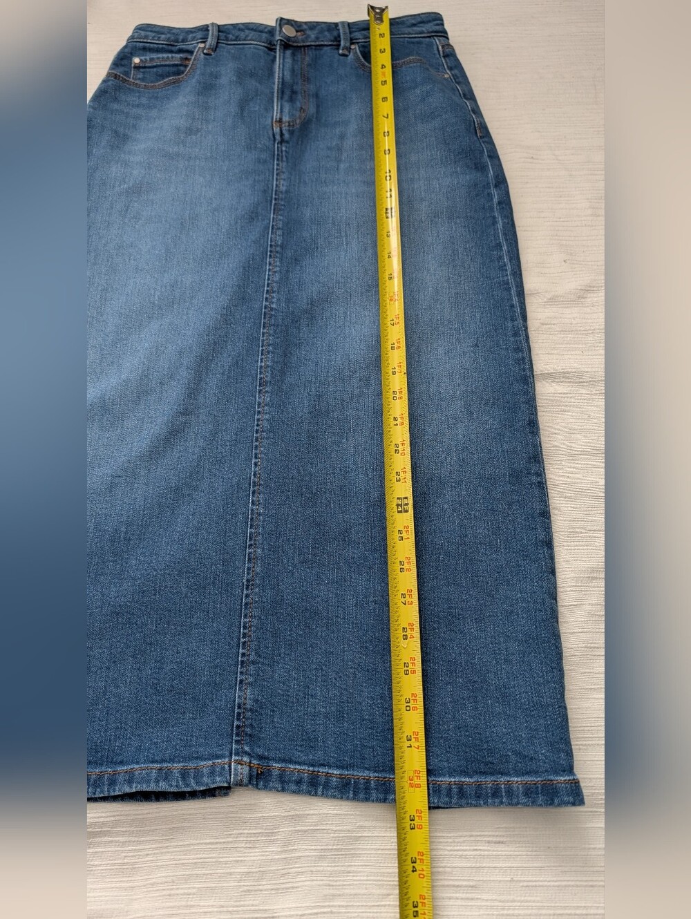 Ann Taylor Weekend Denim Midi  Jean Skirt Sz 4 - Picture 10 of 11
